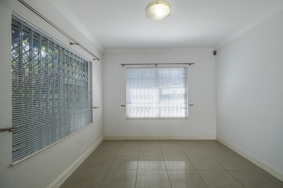 To Let 3 Bedroom Property for Rent in Summerstrand Eastern Cape